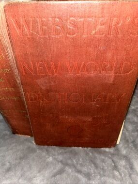 Webster’s New World Dictionary Of The American Language College Edition 1960 HC